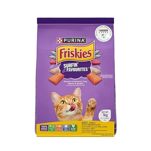 PURINA, Friskies Surfin' Favourites Adult Dry Cat Food, 1kg, Contains Mackerel, Tuna, Salmon & Sardine Flavours